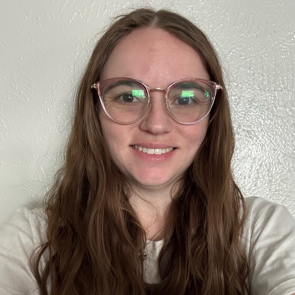 Meet your Posher, Kelsey